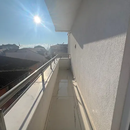 Entire Luxury Lägenhet