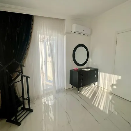 Entire Luxury Lägenhet *